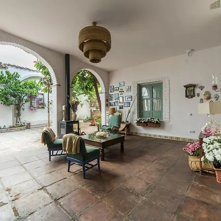 Bed and breakfast Patio Márquez *